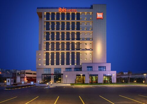 Гостиница Ibis Istanbul Tuzla в Тузле