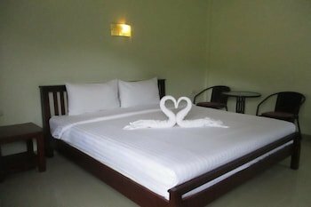 Фото Arcadian Resort