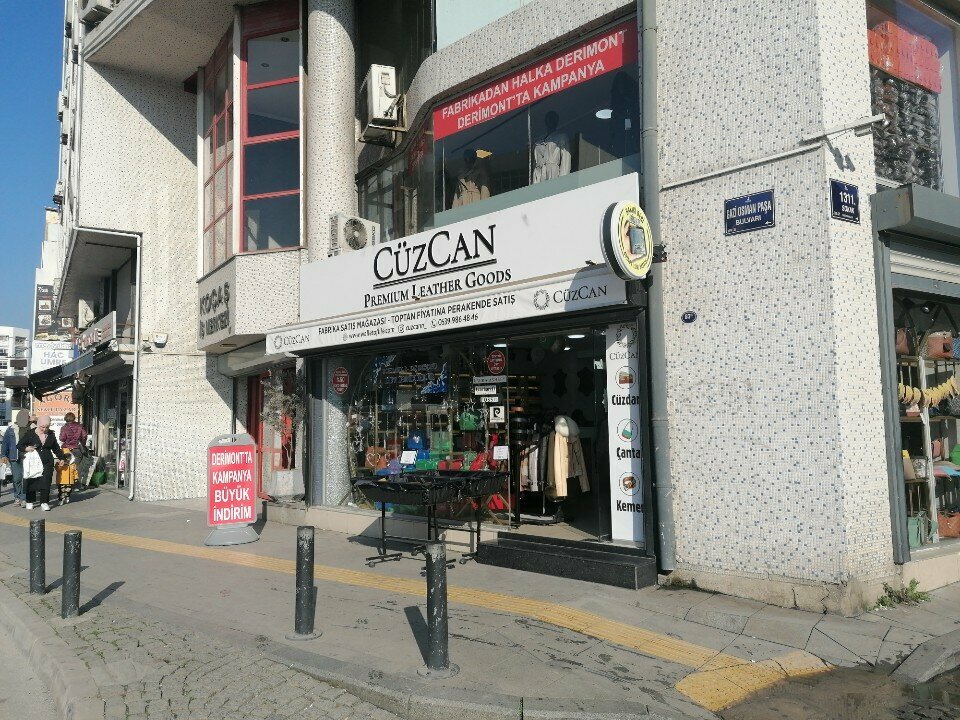 Bags and suitcases store Walletoflife, Izmir, photo