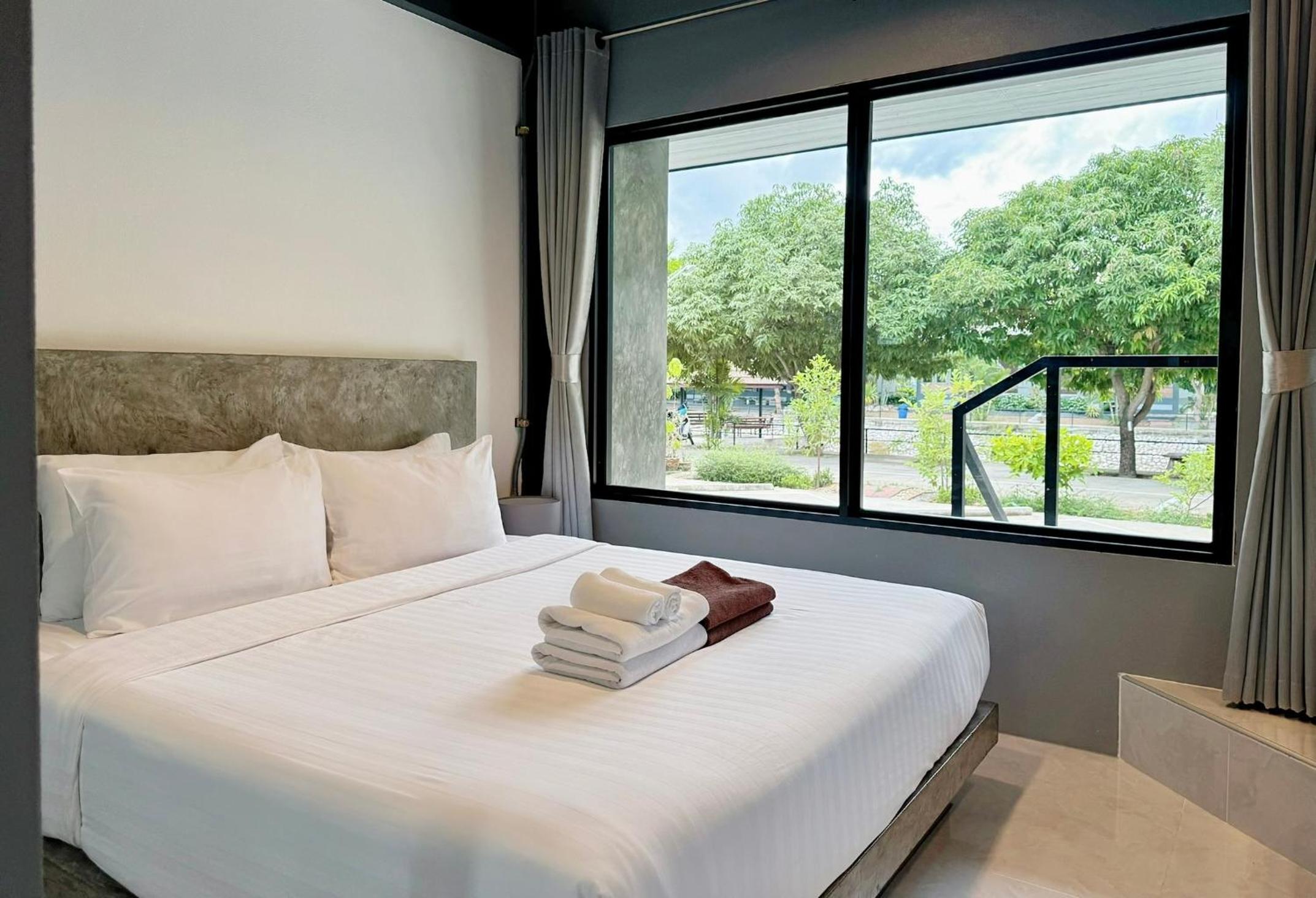 Фото Midtown Sukhothai Resort