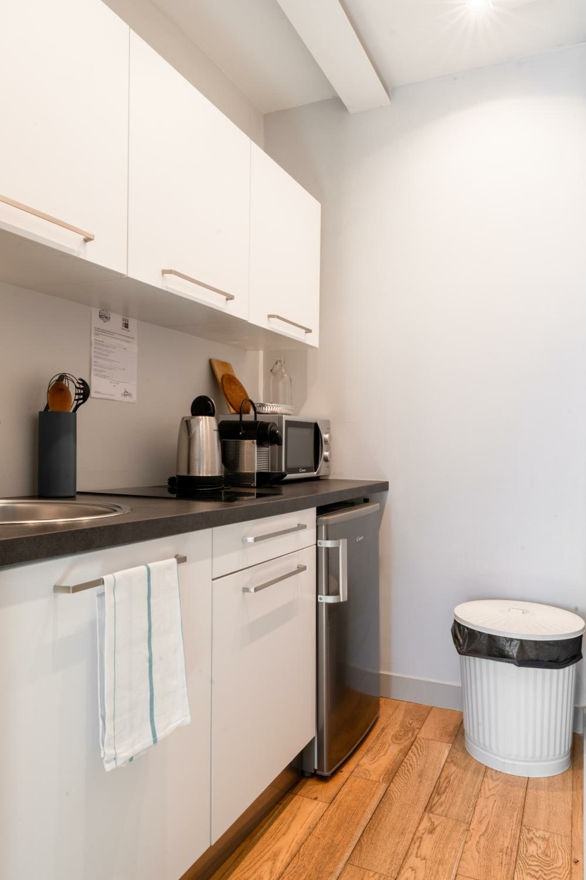 Фото Les Apparts de l'Oncle Louis