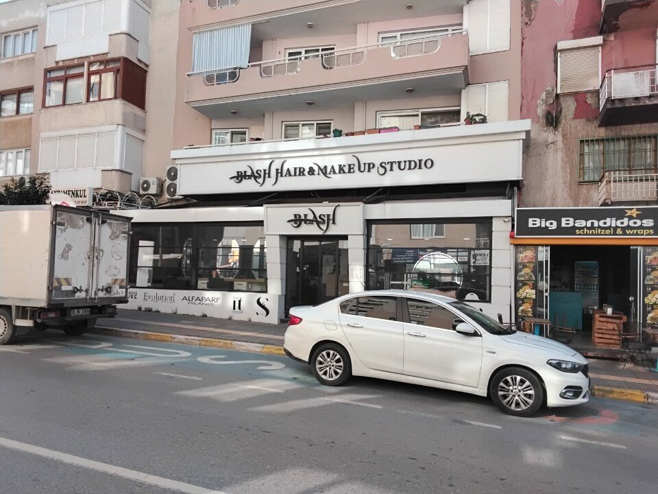Blash Kuaför İzmir
