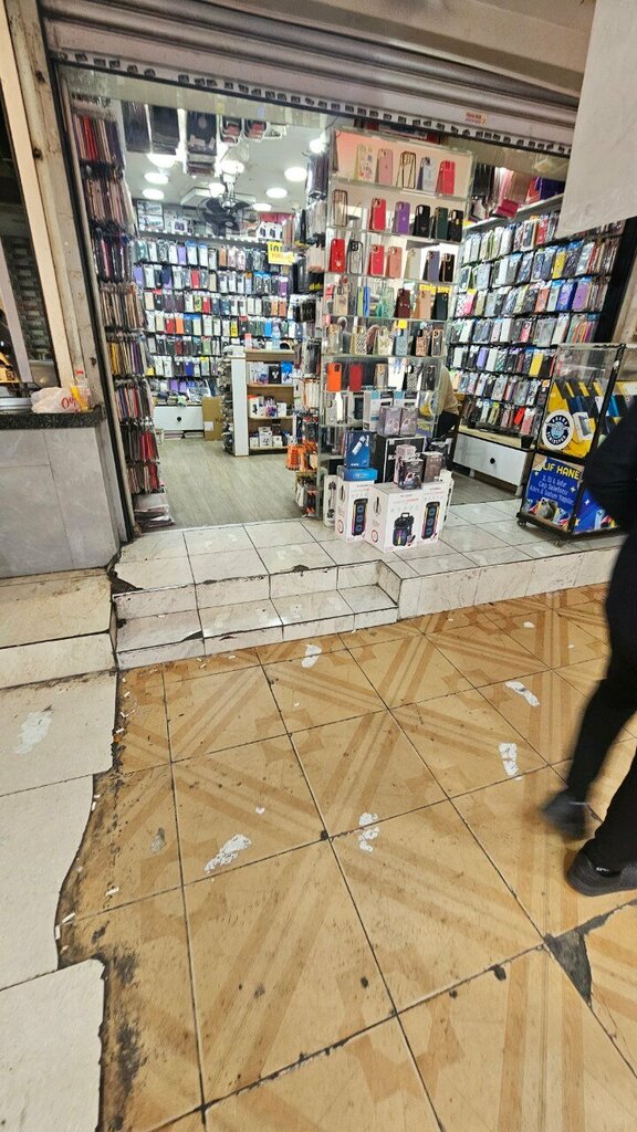 Items for mobile phones Case Kolik, Adana, photo