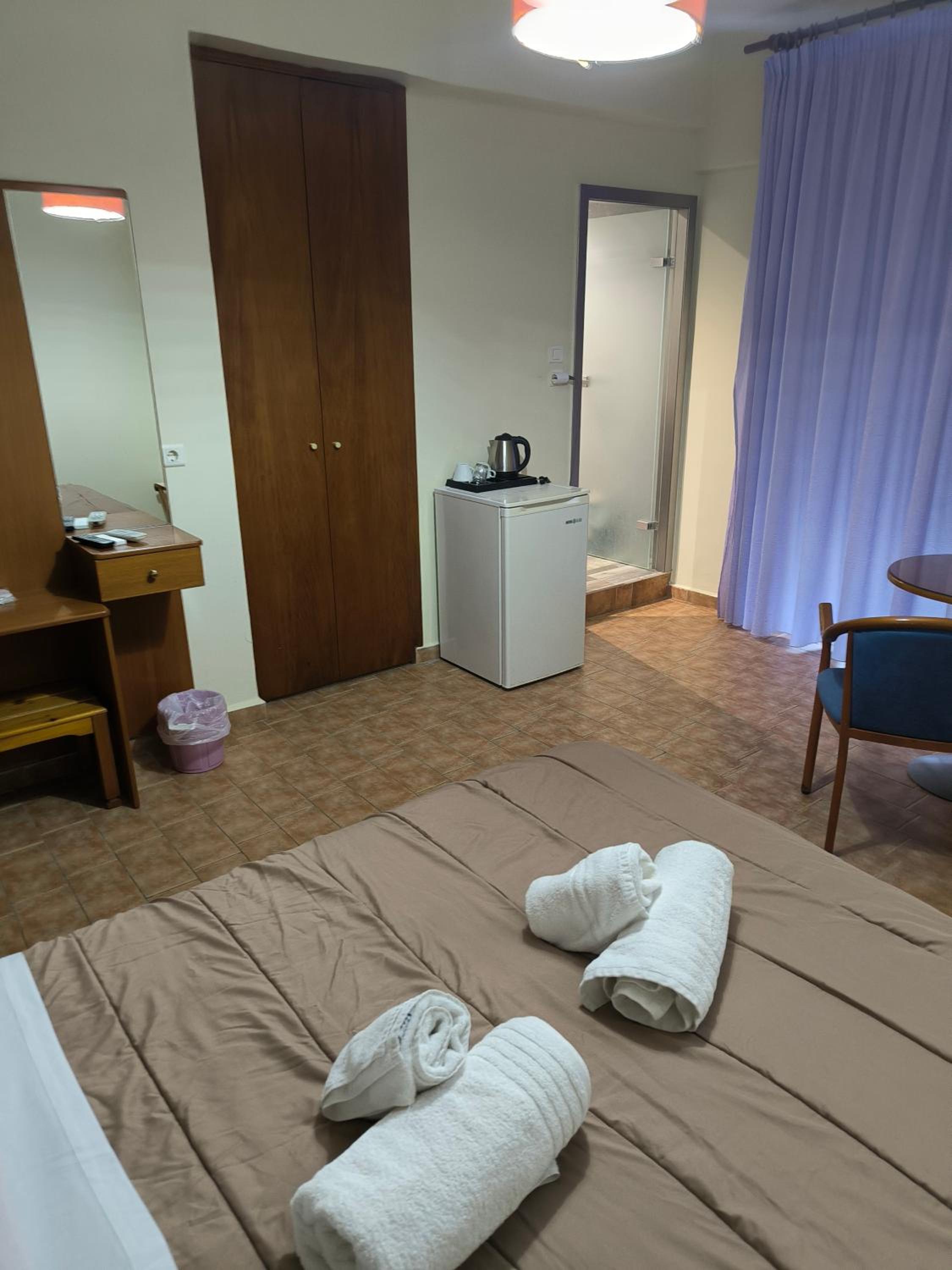 Фото Hotel Almira