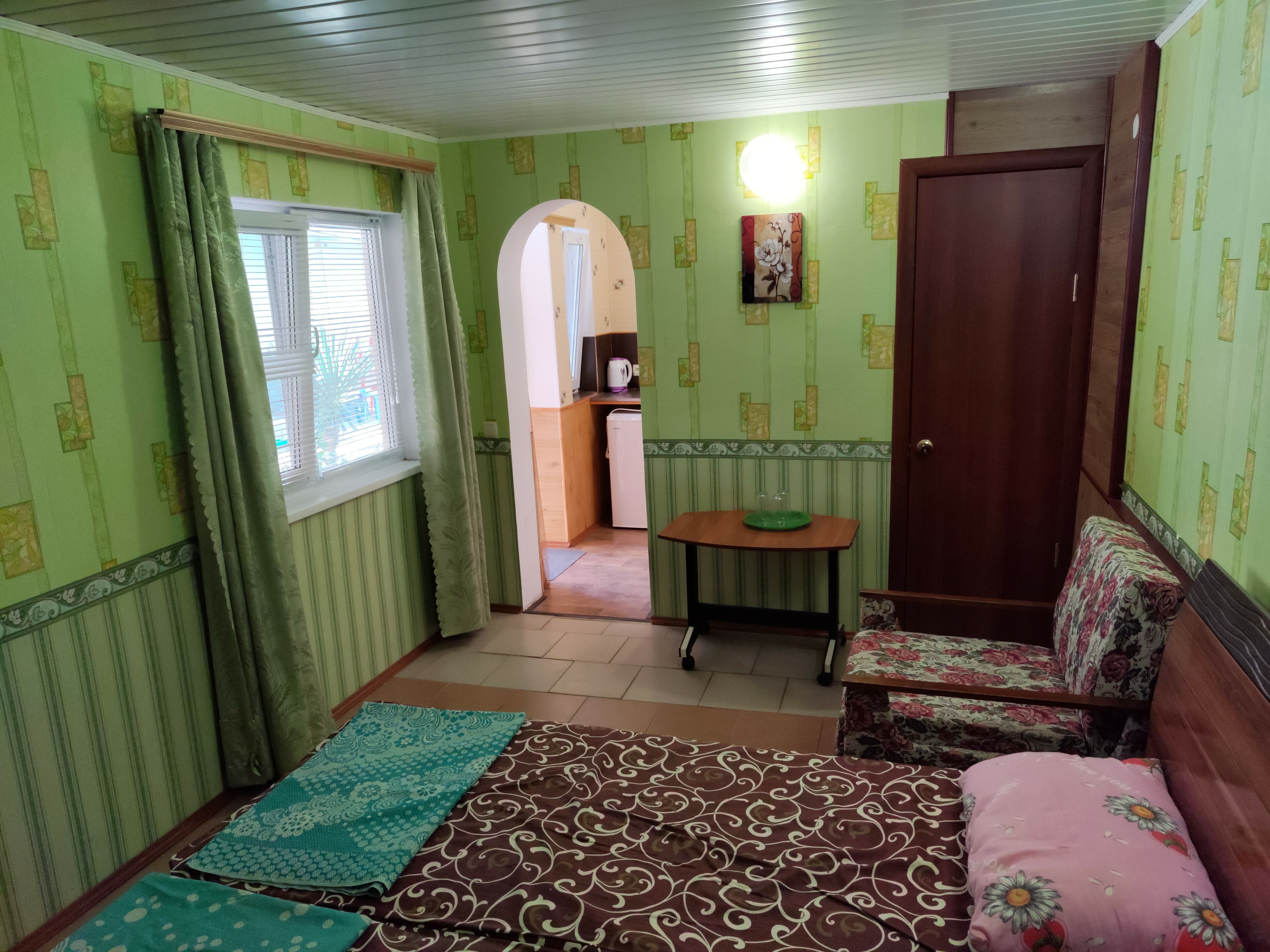 Фото Изумрудный