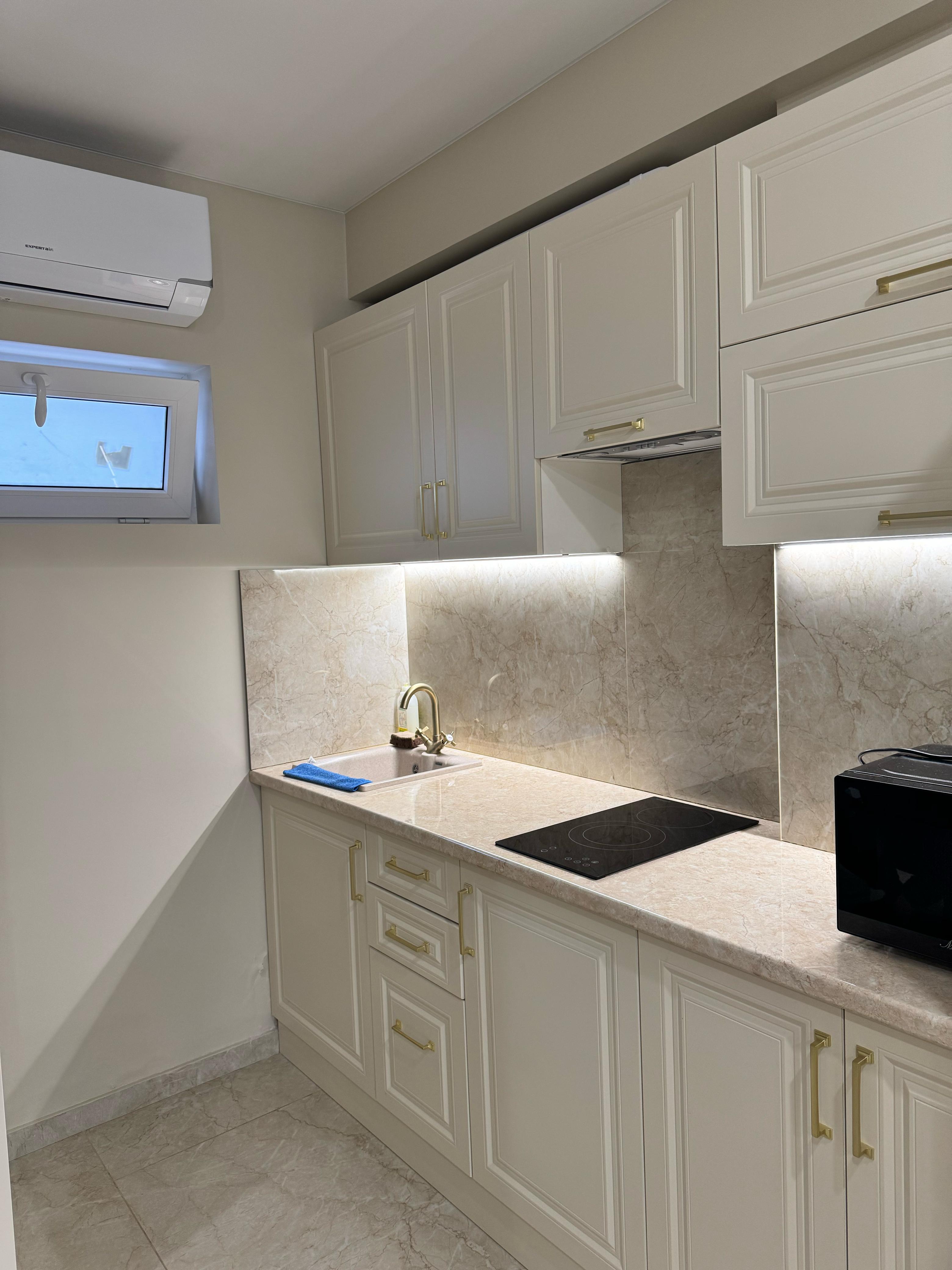 Фото Astoria Apartments