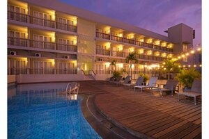 Гостиница Quest Hotel Simpang Lima - Semarang by Aston