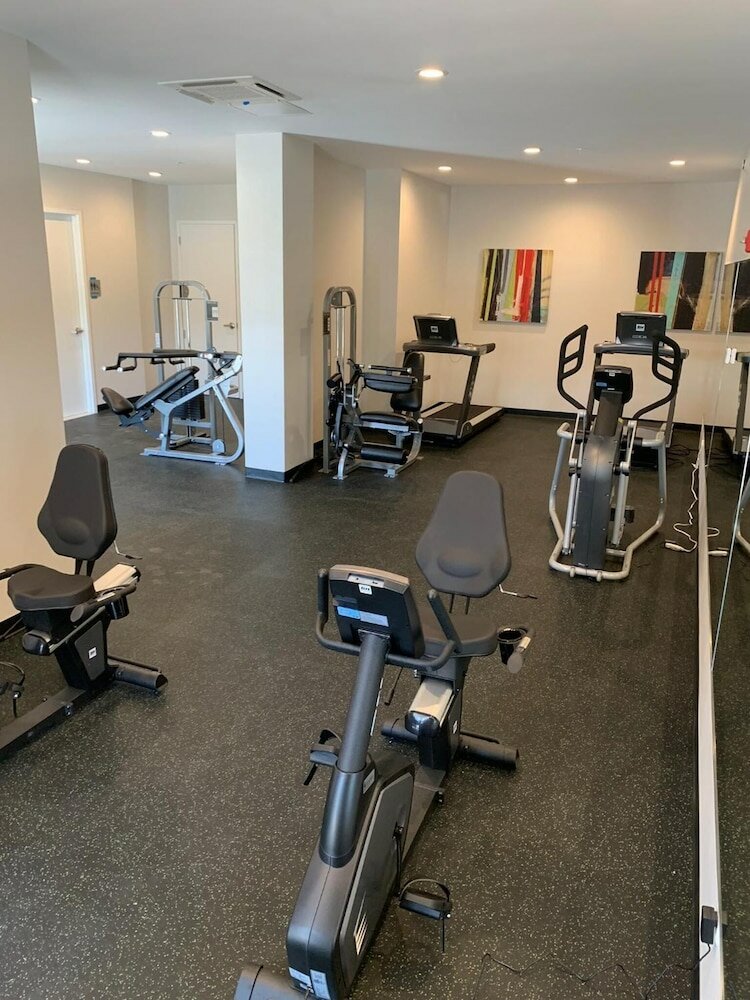 Фото Oasis Resort Gulfport