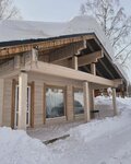 Директ-2000 (rabochiy posyolok Zheleznodorozhny, Pionerskaya ulitsa, 22А) ، ساحة خشب