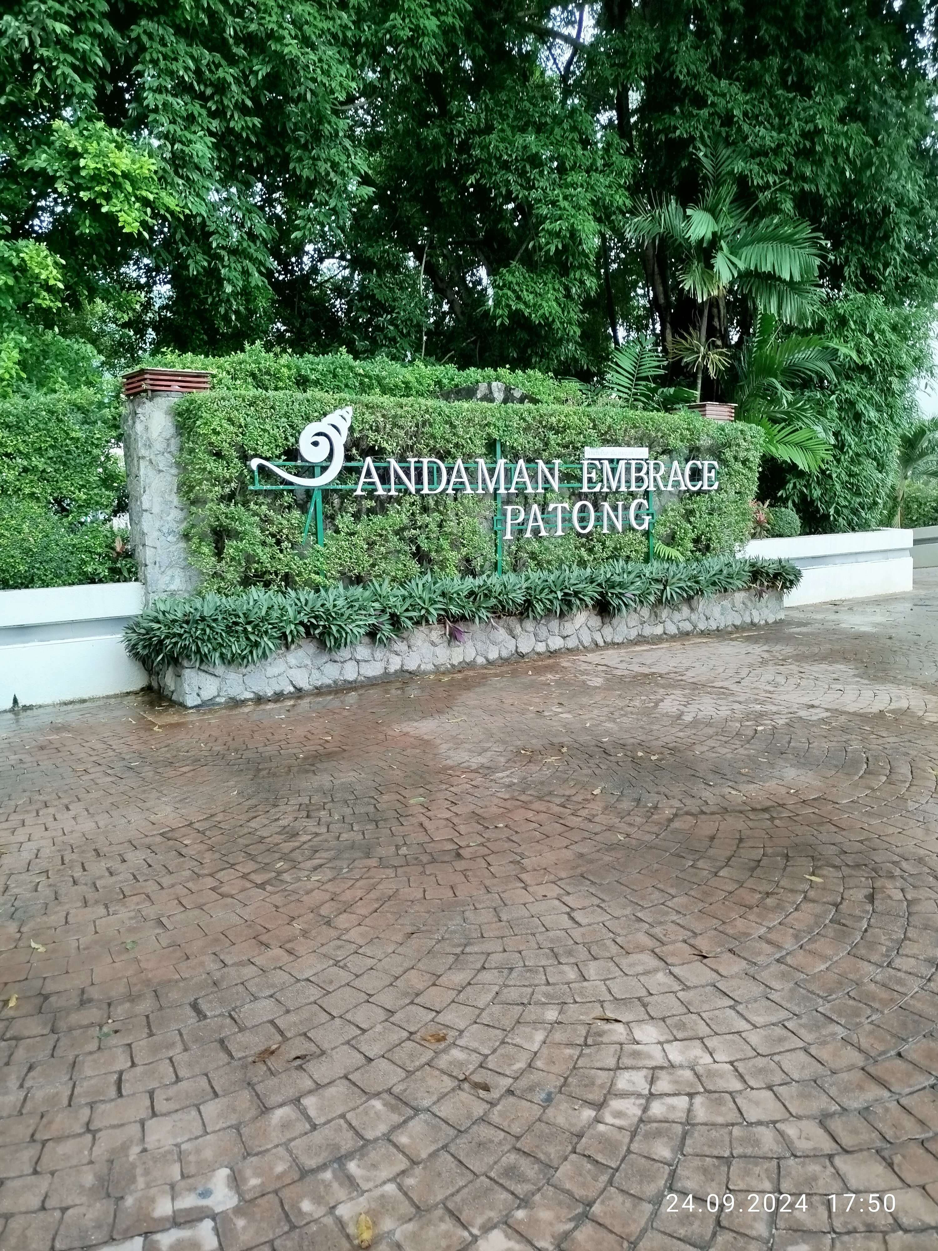 Фото Andaman Embrace Patong