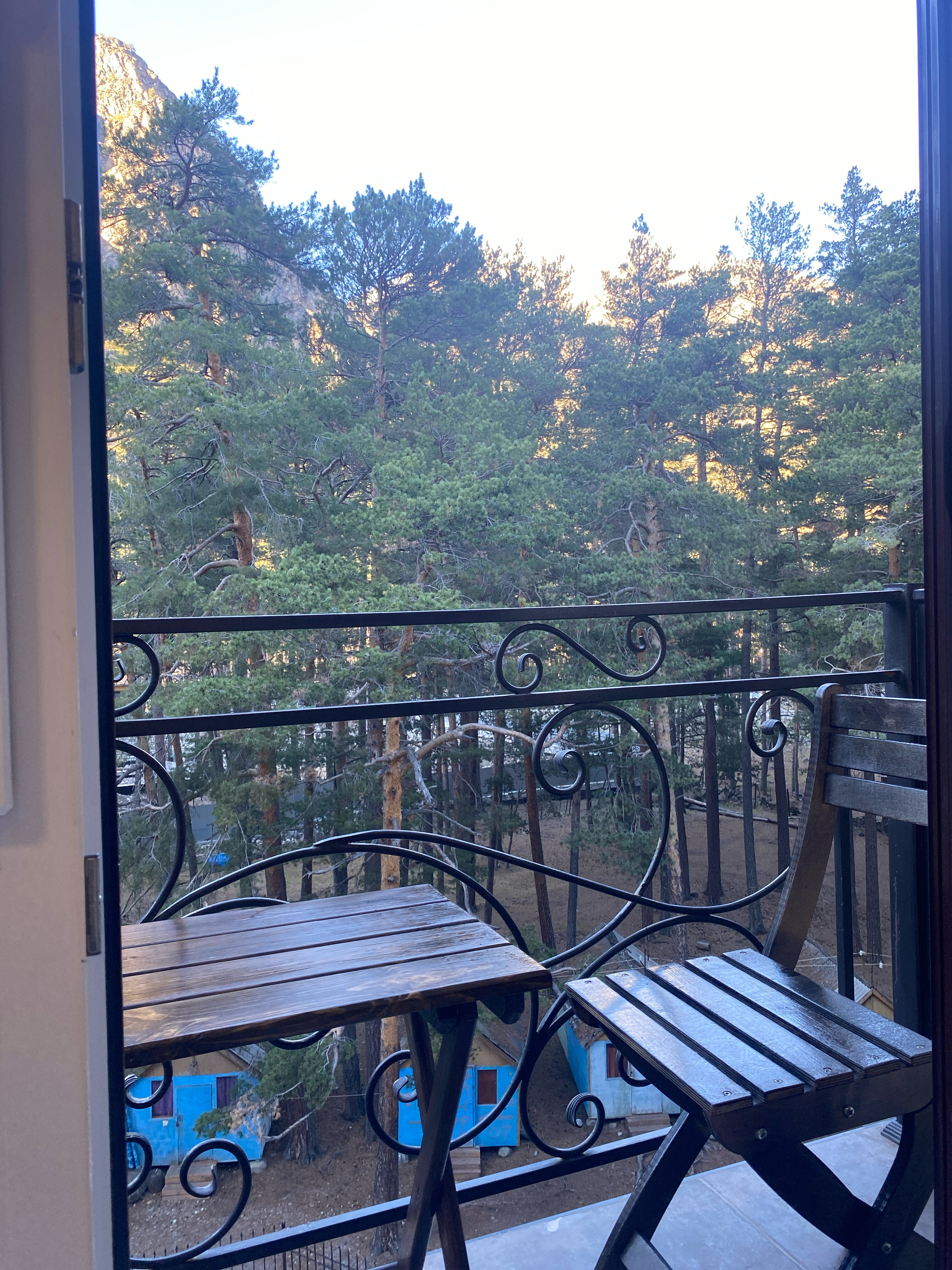 Фото Апартаменты Горная Сказка