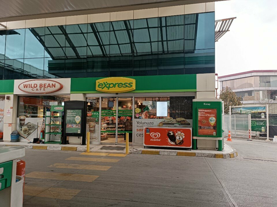 Supermarket BP Express, Istanbul, photo