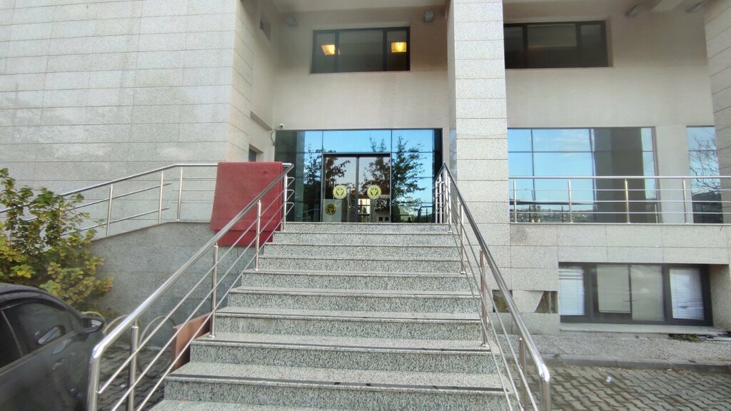 حمام السباحة Buca Belediyesi Olimpik Yüzme Havuzu Konferans Salonu ، إزمير، صورة
