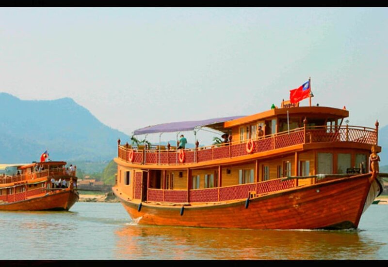 Гостиница Amara River Cruise