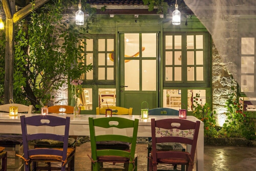 Фото The Olive Yard House