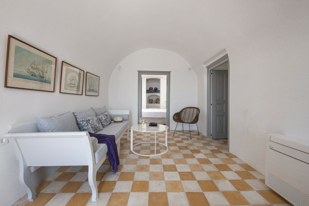 Фото Ikia Kriton