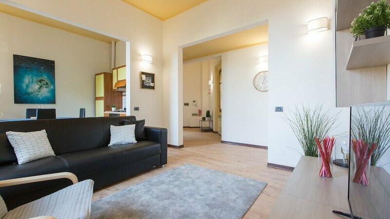 Гостиница Rental In Rome Rosselli Palace Deluxe 4 Apartment во Флоренции