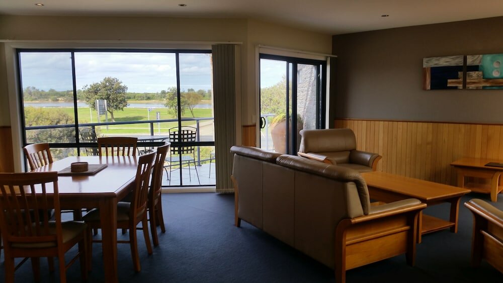 Фото Ultimate Holiday Apartments