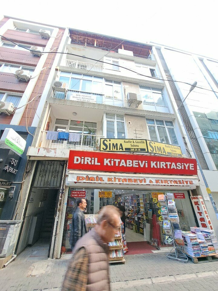 Bookstore Diril Kitabevi, Izmir, photo