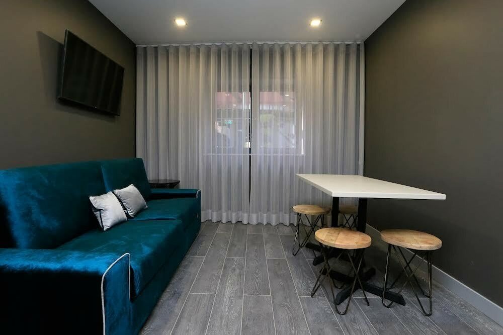 Фото Charm Flats