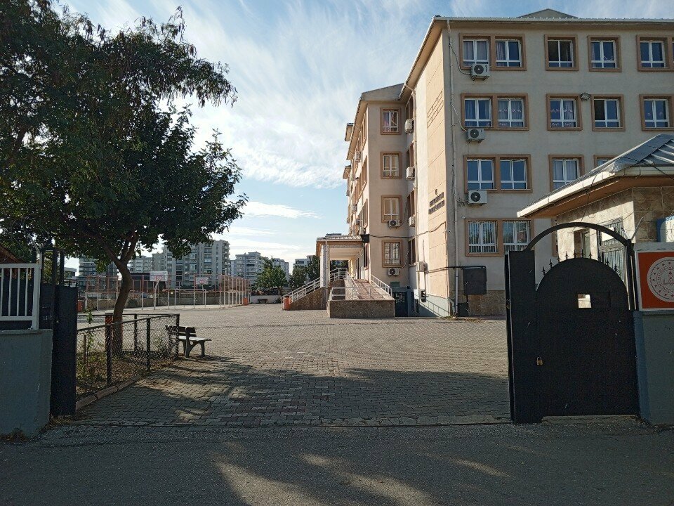 School Mehmet Zahid Kotku Imam Hatip Middle School, Adana, photo
