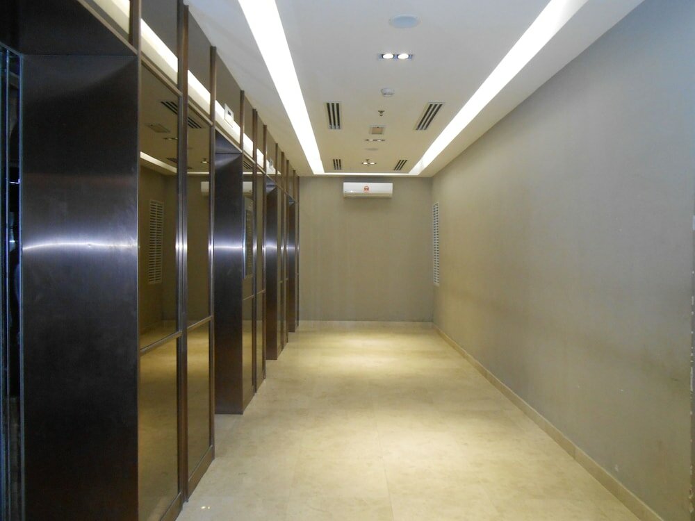 Фото Silverscape Family Studio Suite