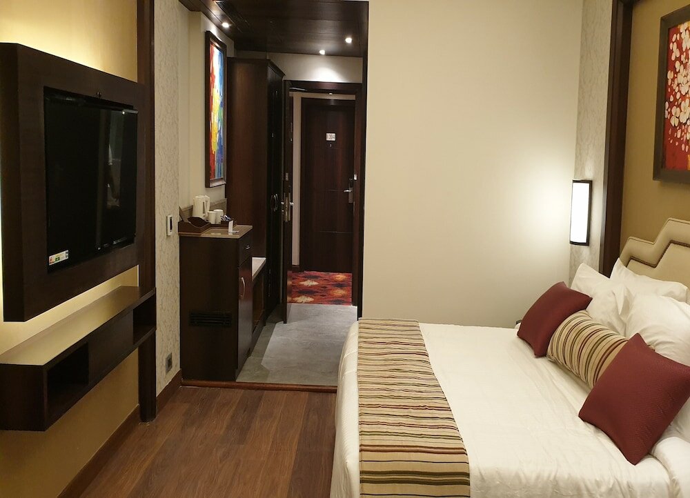 Фото Sarovar Portico Dehradun