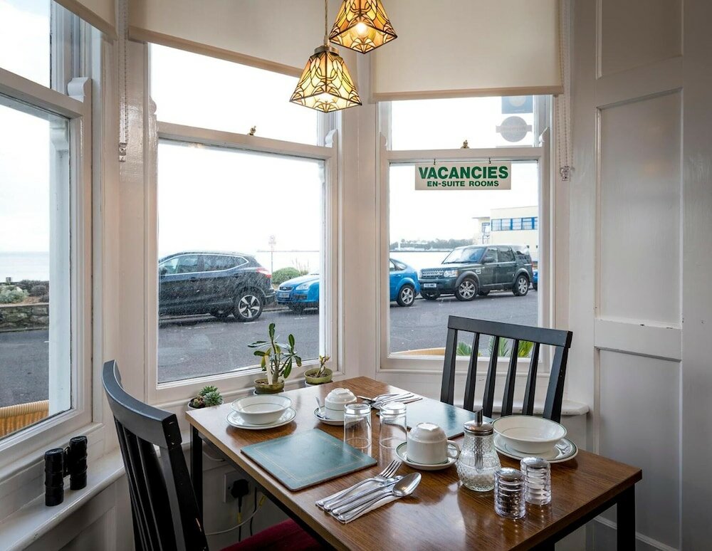 Фото Channel View Guest House