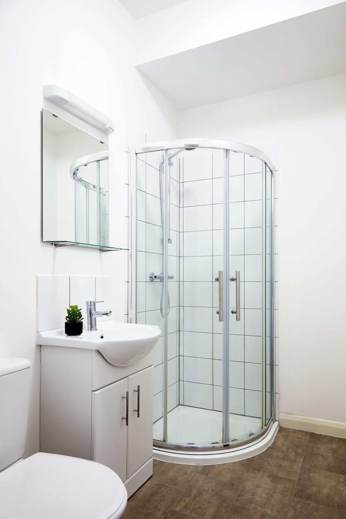 Фото Upton Road Apartments