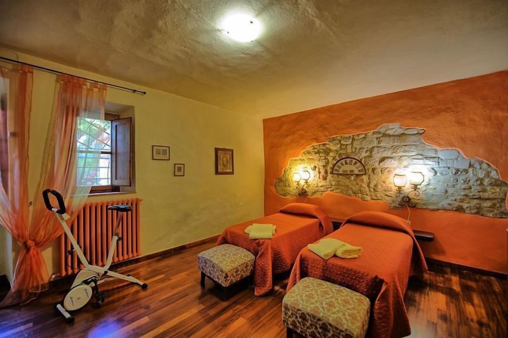 Фото Torre Tavarnelle