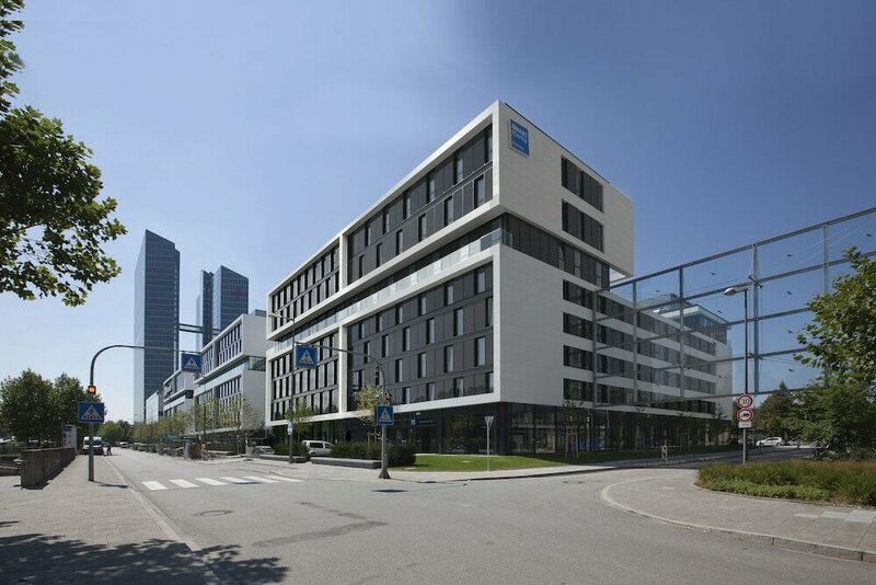 Апартаменты SMARTments business München Parkstadt Schwabing в Мюнхене