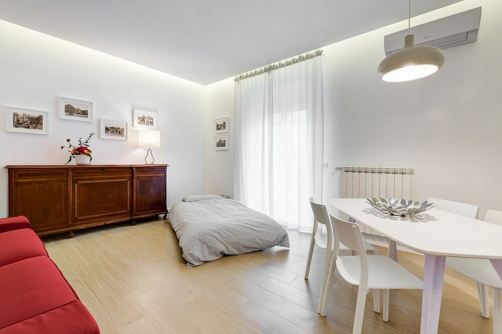 Фото Lovely 3 rooms apartment close Trastevere Station