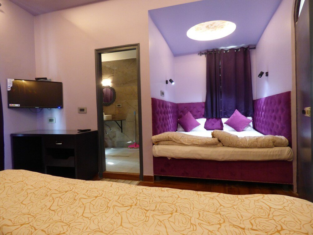 Фото Maya Hotel & Restaurant