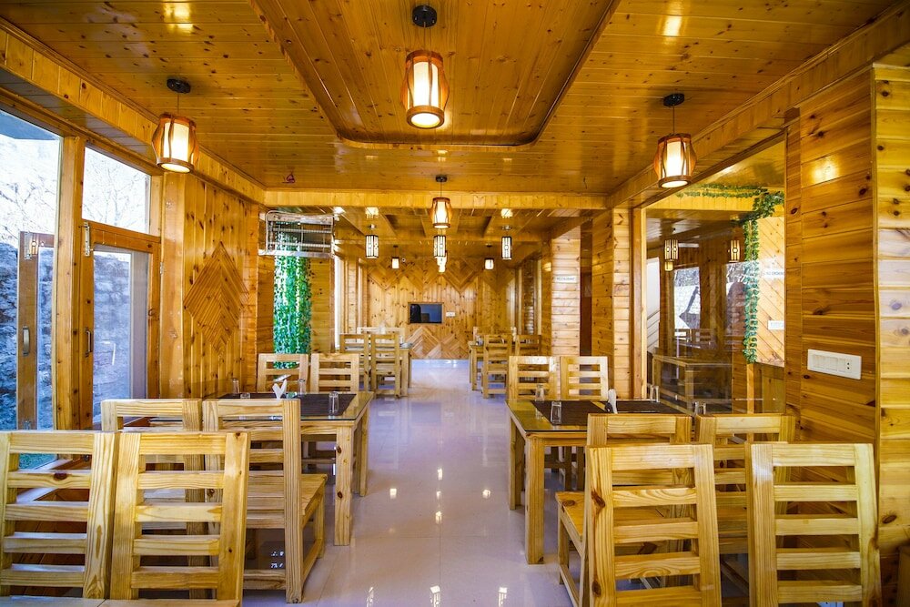 Фото Oyo 24074 Hotel Touchwood Shubh Dev