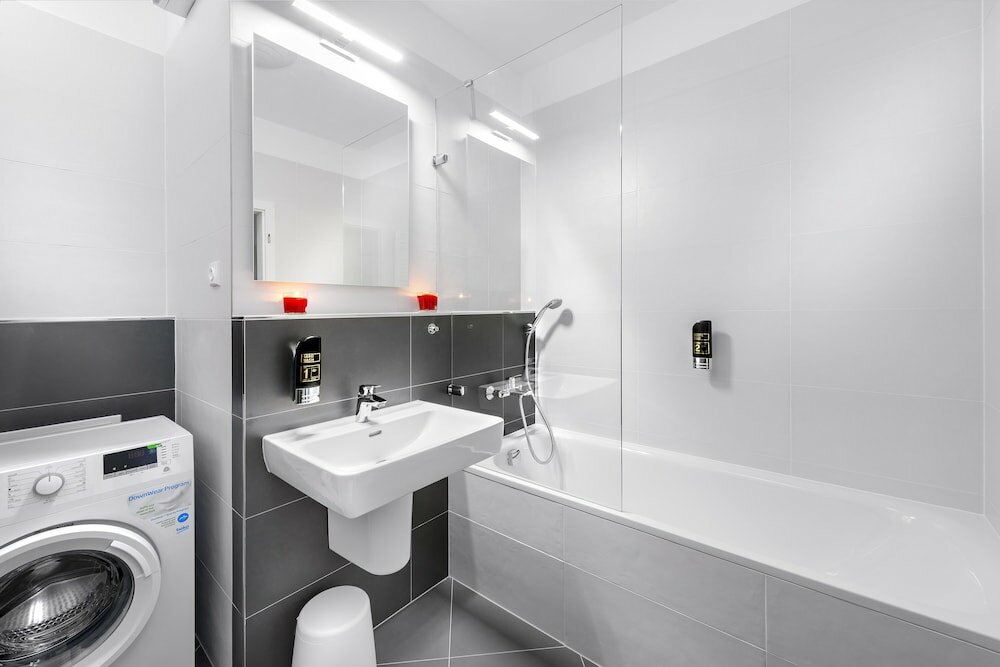 Фото CityWest Apartments