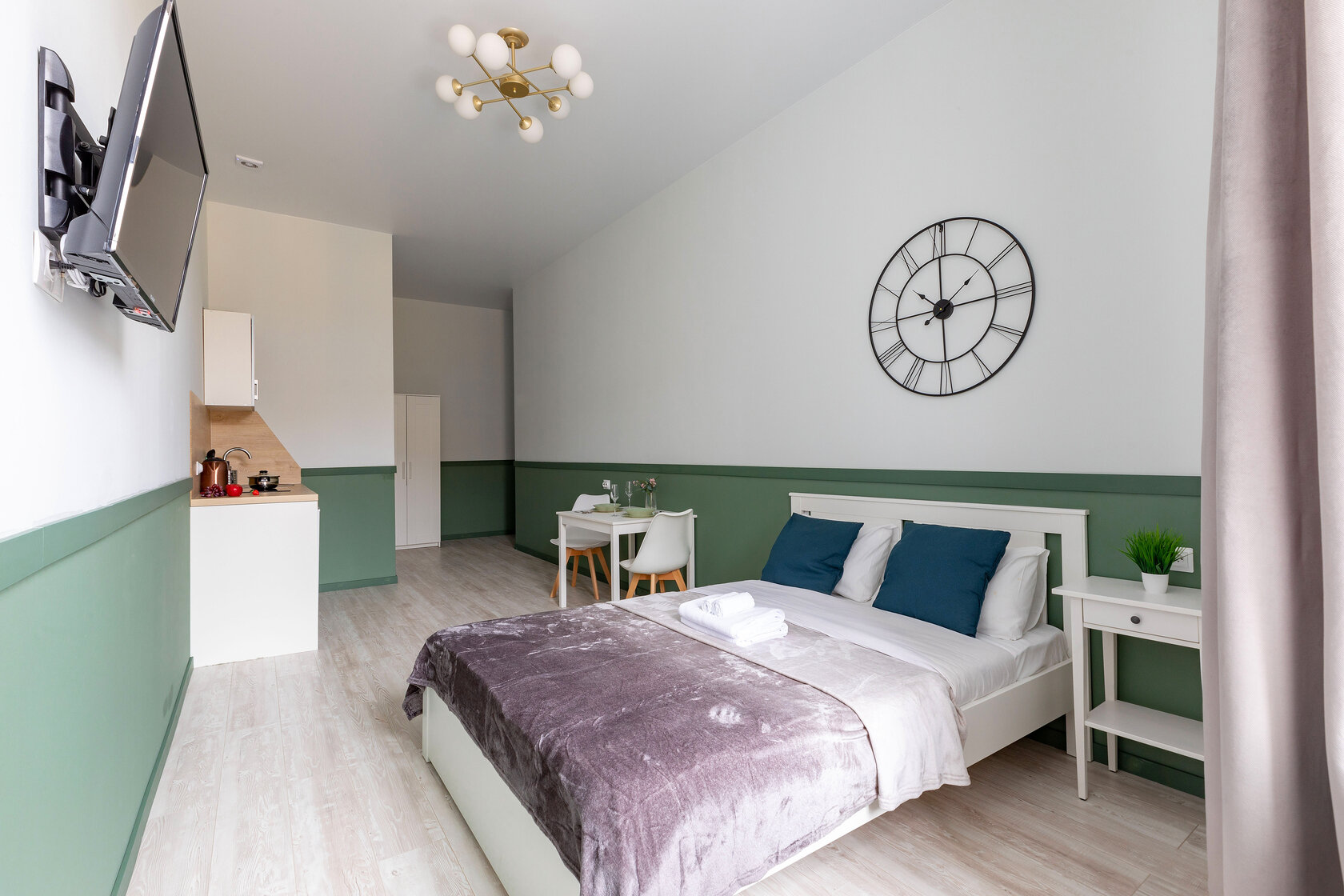 Фото Ментор