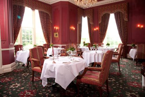 Фото Glenapp Castle