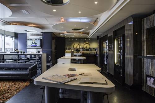 Фото Qbic Hotel Amsterdam WTC