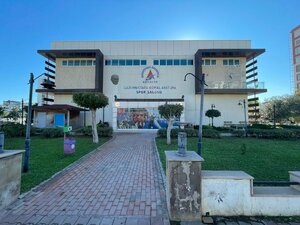 Cosmos Court mehmonxonasida jinsiy aloqa