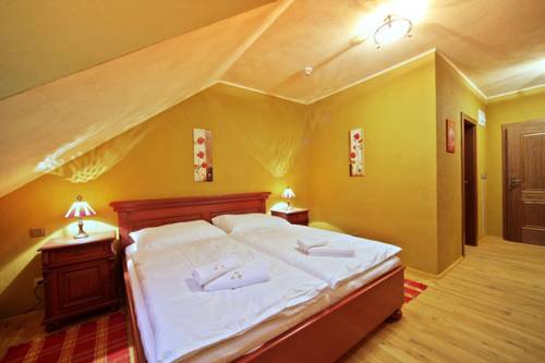 Фото Hotel Horn& xED; Dv& x16F; r