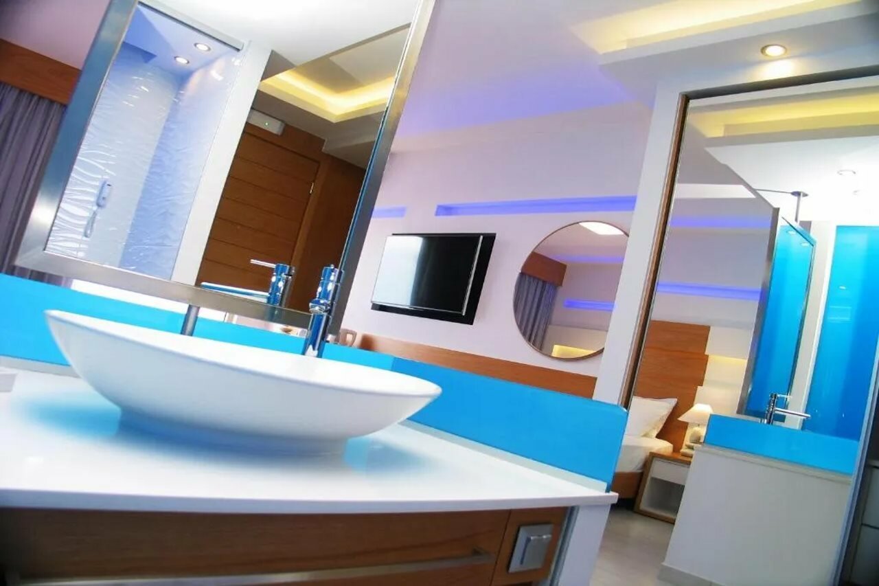 Фото Europa Resort Hotel