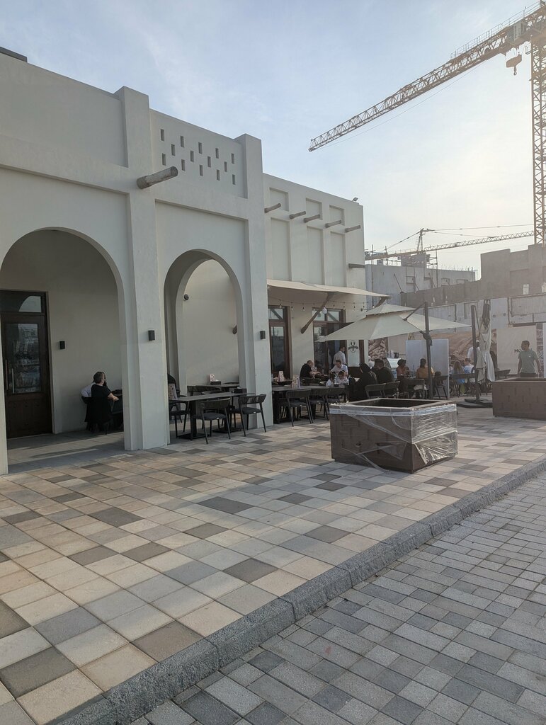 Restaurant Phosphorus Kadoura, Abu Dhabi, photo