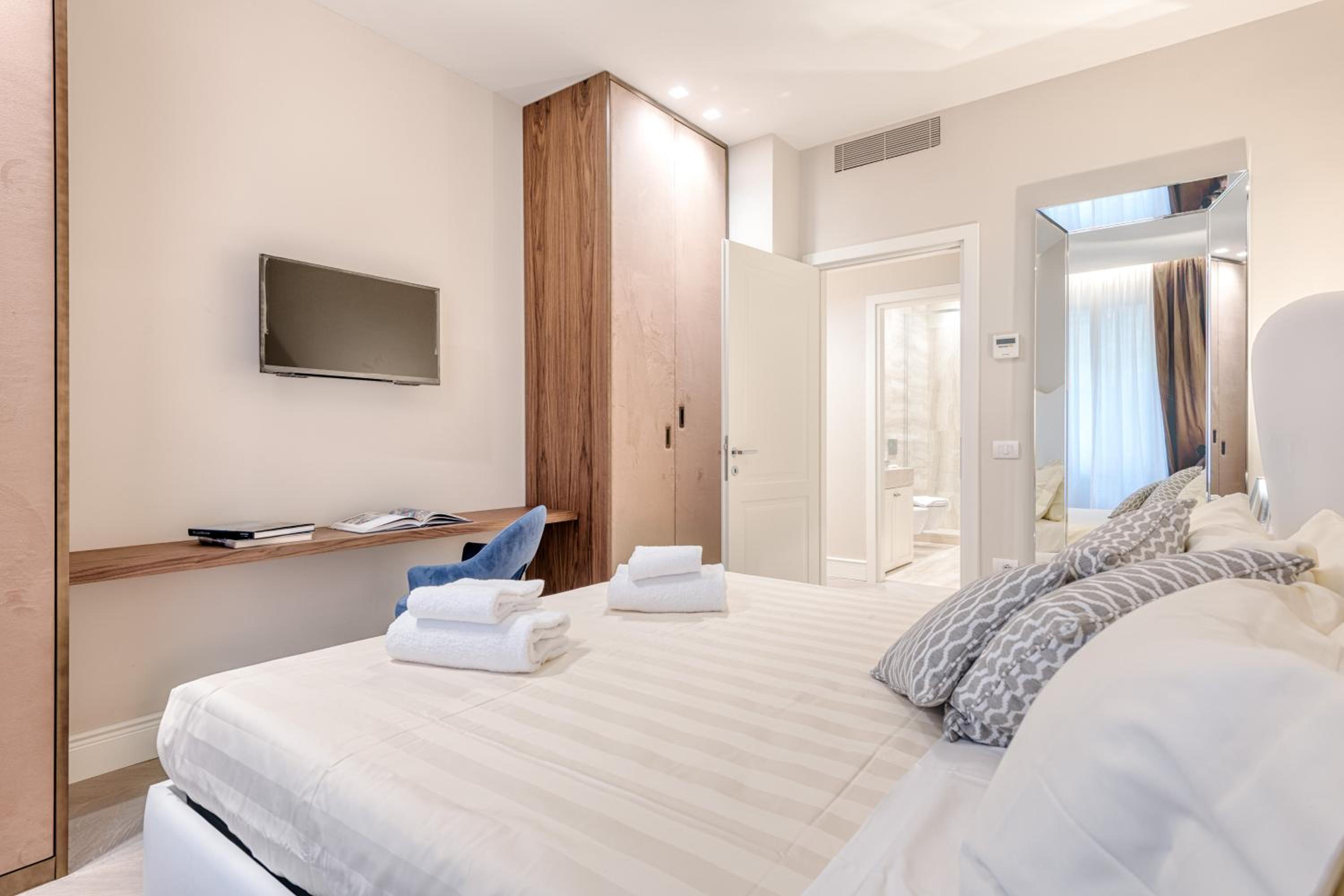 Фото Luxury Blue River