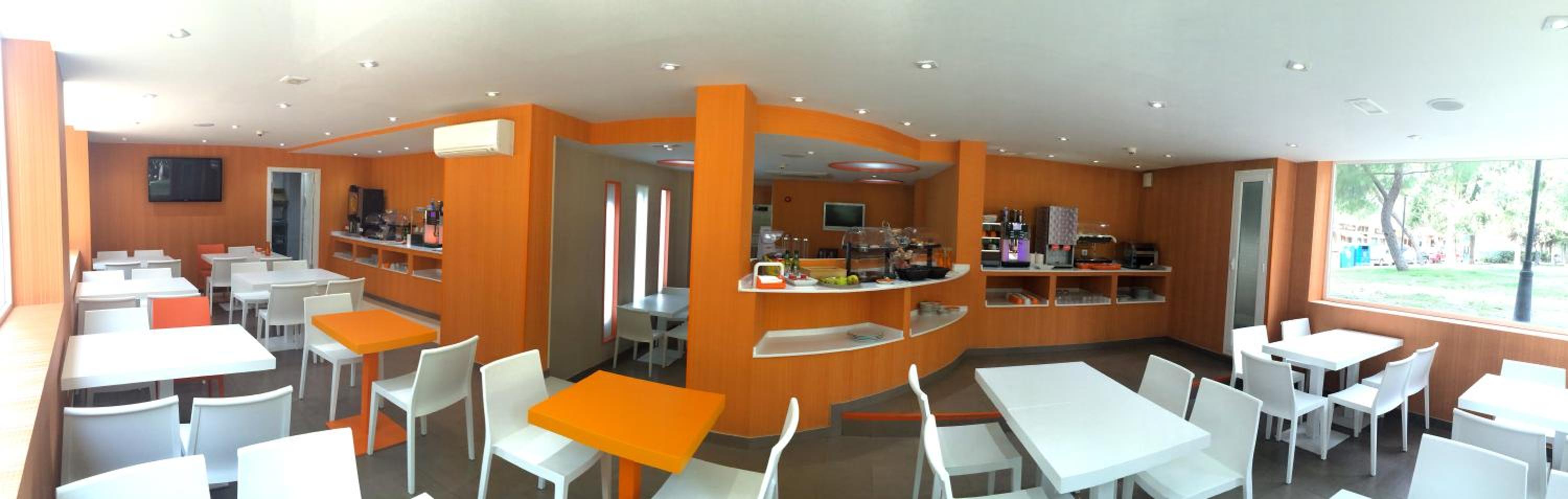 Фото Hotel Indiana