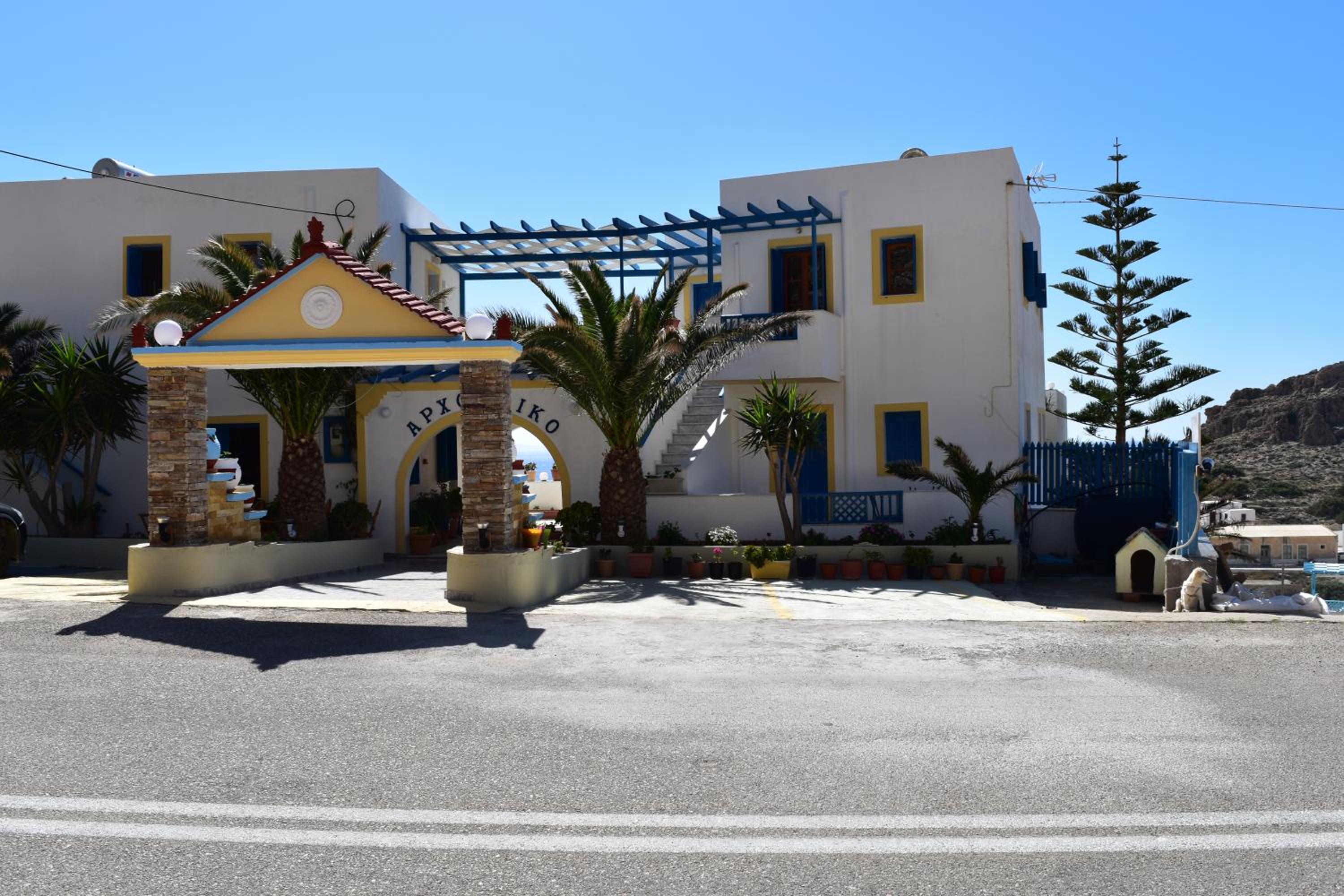 Фото отеля 1