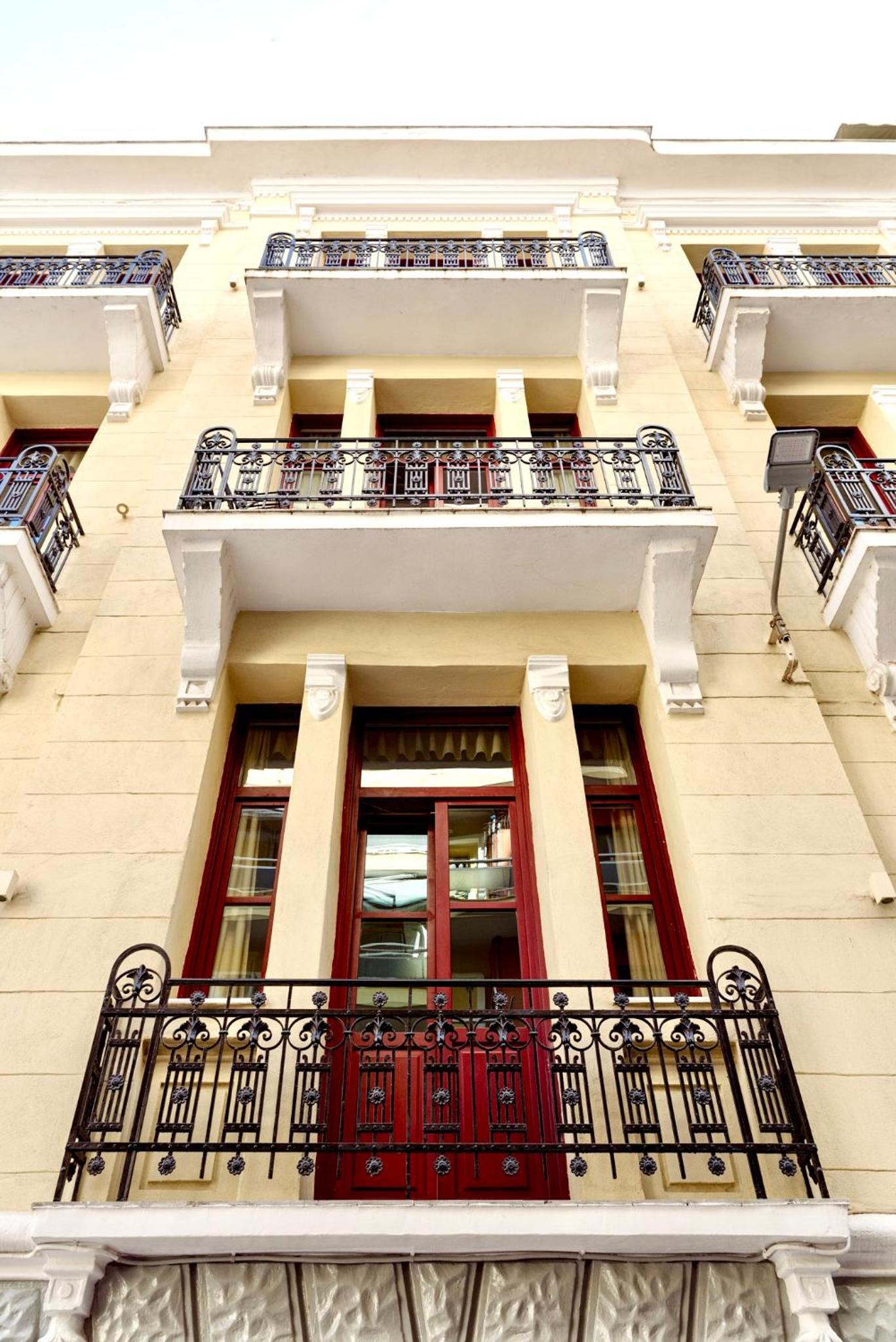 Фото Gatto Perso Luxury Apartments