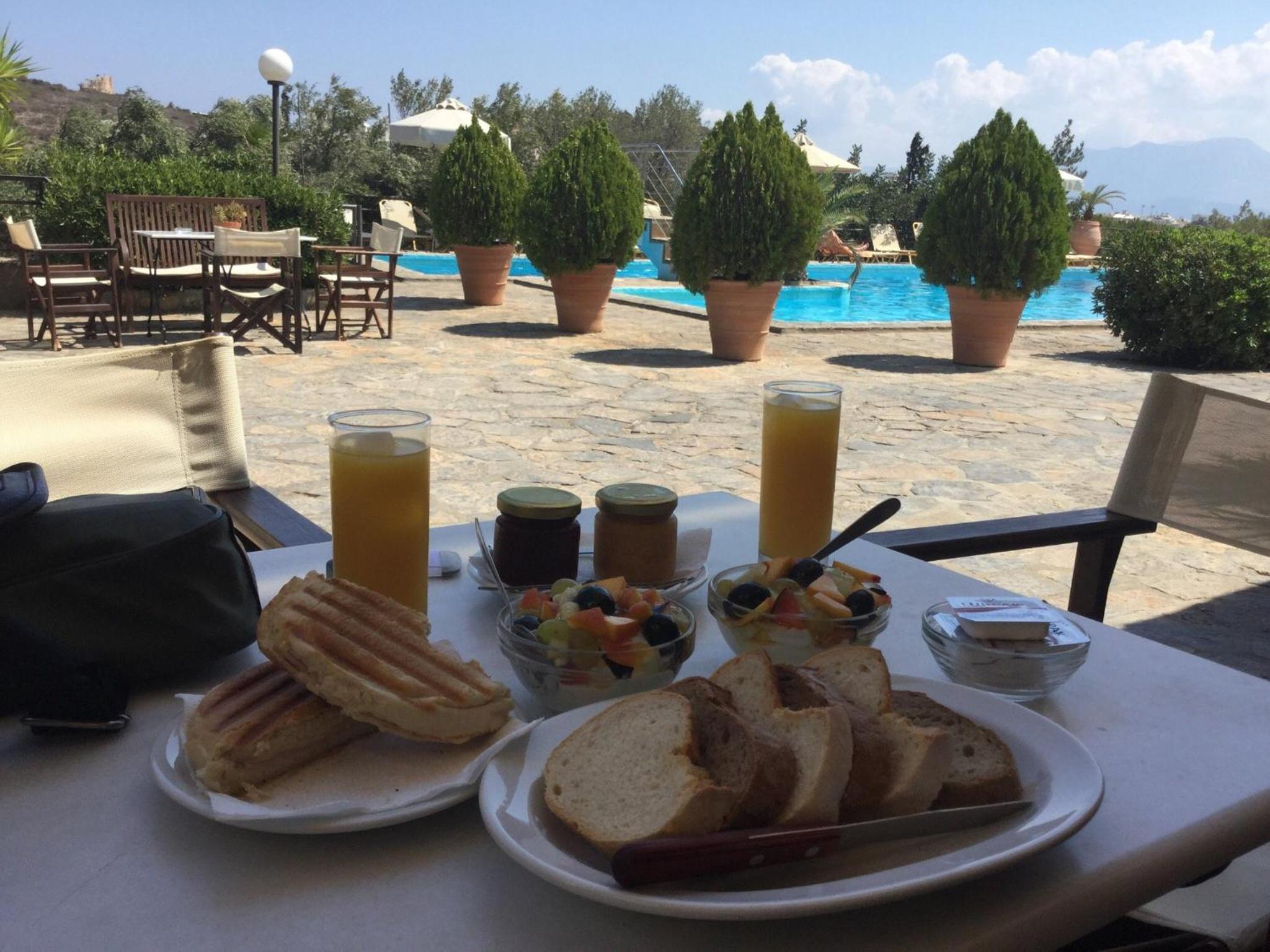 Фото Golden Apartments