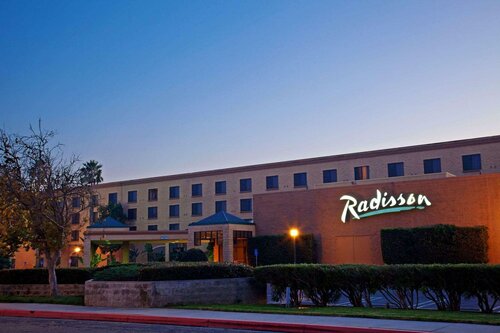 Гостиница Radisson Hotel Santa Maria в Санта-Марии