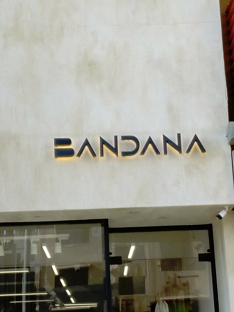 Clothing store Bandana, Karachi, photo