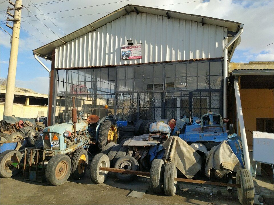 Car disassembly Demirdogen, Konya, photo
